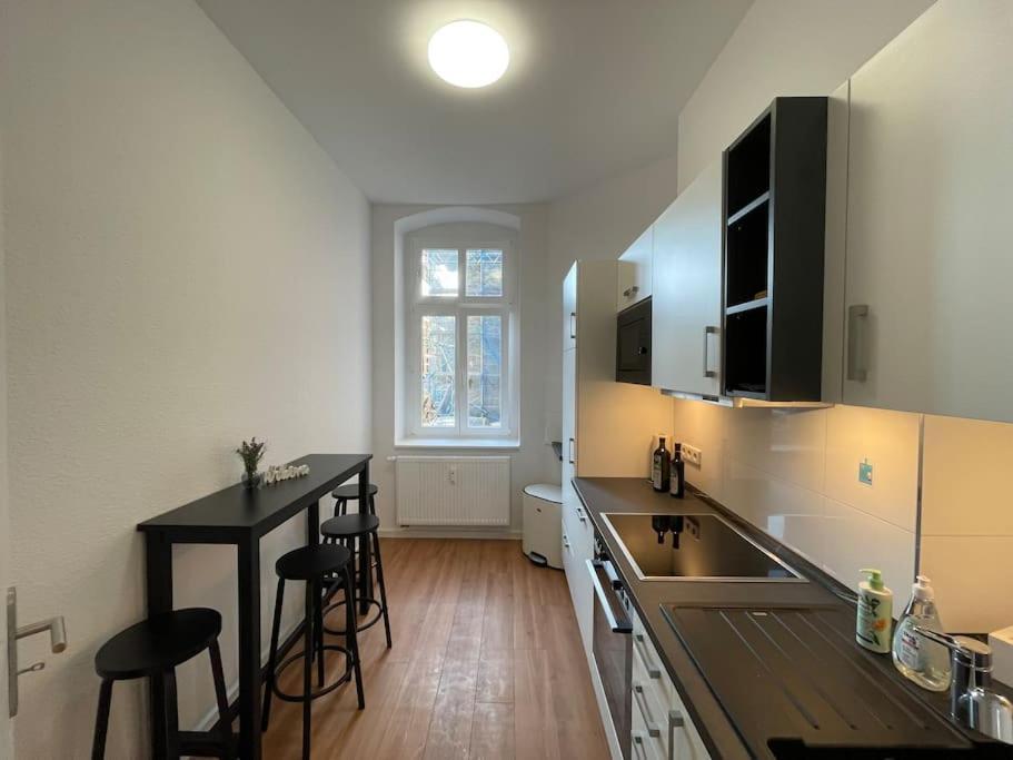 Lucky Stays Ls01 - Vollausstattung - Zentrum - Aufzug - Grosse Kueche - 2 Zimmer - Smart-Tv Magdeburg Eksteriør billede
